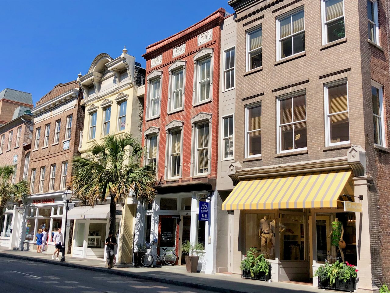 Buildings on King Street in Charleston, SC